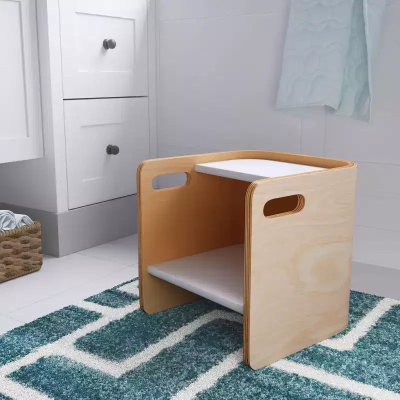 Silla cúbica multiusos de madera curvada para niños pequeños
