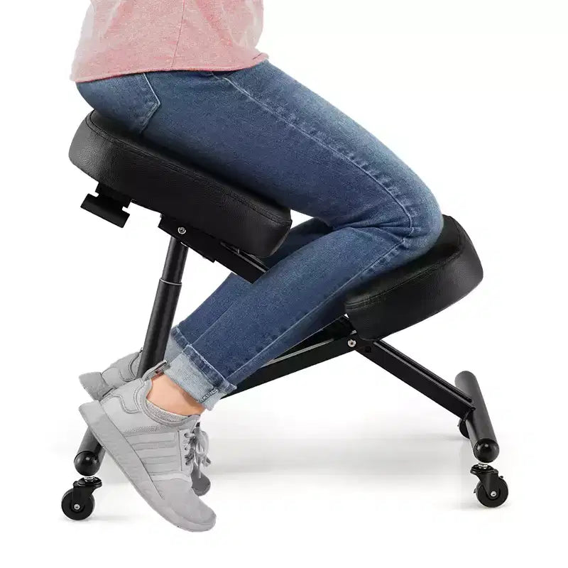 Chaise à genoux ergonomique réglable avec roulettes universelles verrouillables et siège inclinable